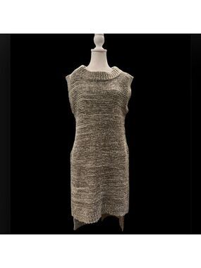 California Moonrise M heathered gray sleeveless crew knit hi/low knit sweater